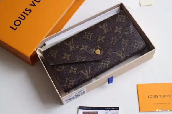 WALLET LOUIS VUITTON SARAH 0517
